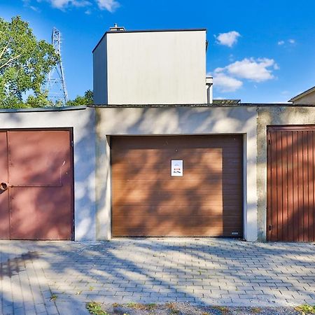 Gdanska Two-Bedroom Apartment Brzezno Beach By Noclegi Renters Bagian luar foto