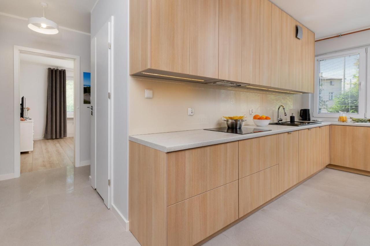 Gdanska Two-Bedroom Apartment Brzezno Beach By Noclegi Renters Bagian luar foto