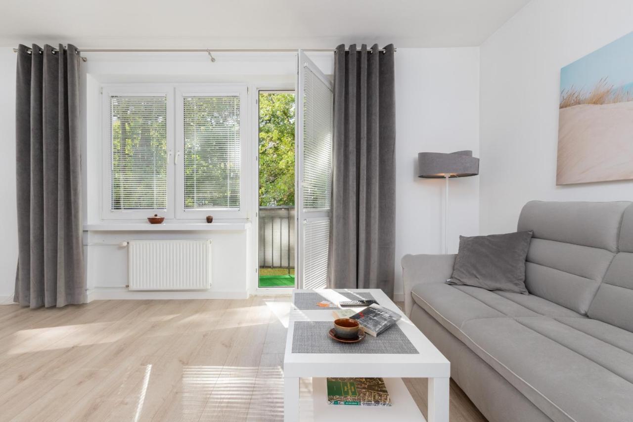 Gdanska Two-Bedroom Apartment Brzezno Beach By Noclegi Renters Bagian luar foto